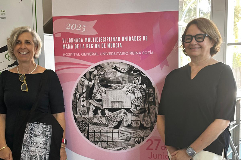 Laia Bernet y Julia Camps en una jornada reciente en Murcia