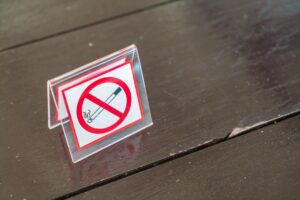 NO Smoking sign