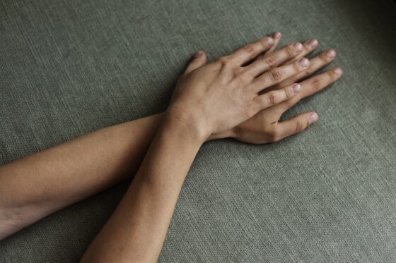 Daños graves en las uñas por traumatismos o quimioterapia: cómo recuperarlas