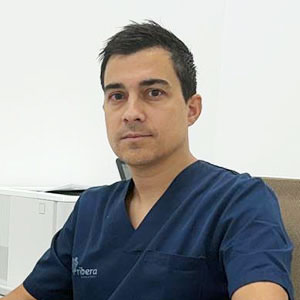Dr. David Fernández Fernández, Traumatólogo de la Clínica Ribera Ciudad Quesada