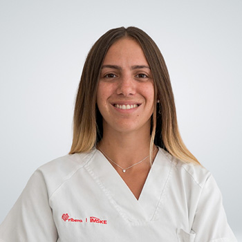 Luz Picco, Auxiliar administrativa