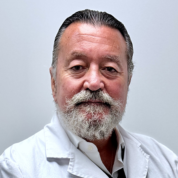 Dr. Eusebio López Mosquera