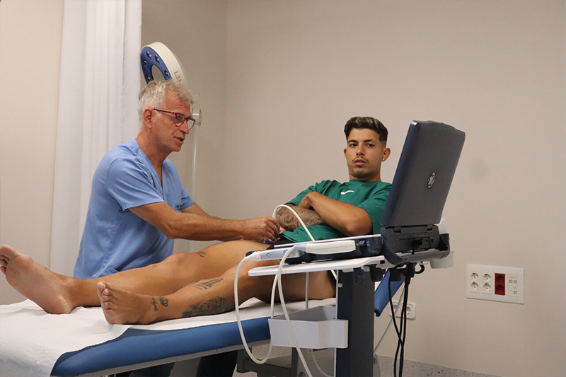 Hospital Ribera Virgen de la Caridad realiza los reconocimientos médicos al Jimbee Cartagena