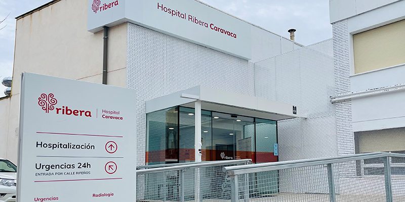 Puerta urgencias Hospital Ribera Caravaca
