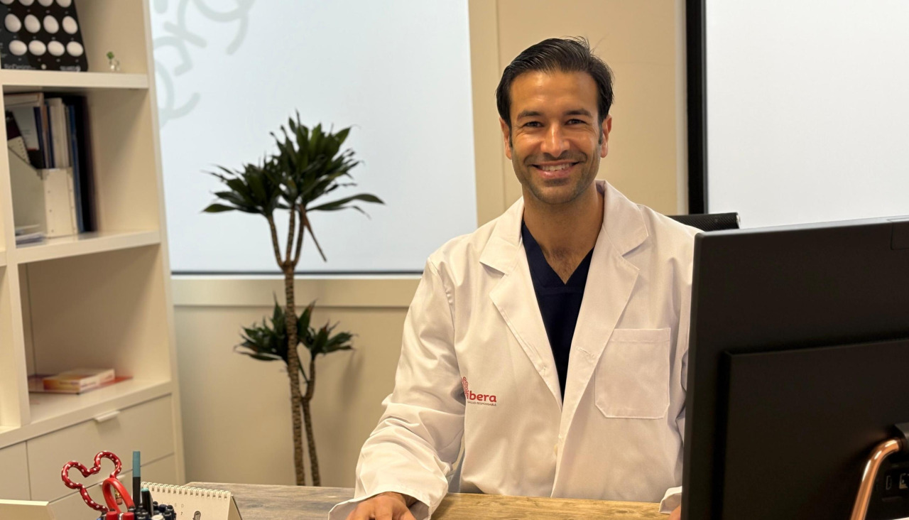 El doctor Pedro Reimunde, neurocirujano del hospital Ribera Juan Cardona