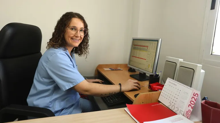 Virginia Blanco: «Muchos pacientes ya no pasan por el médico y acuden directos a nosotros»