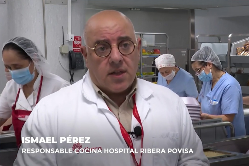Telecinco comprueba de primera mano cómo se elaboran los menús para pacientes en el hospital Ribera Povisa