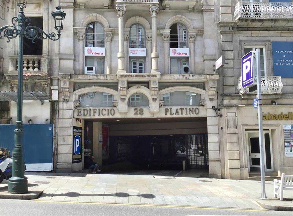 Fachada Ribera Clínica Colón