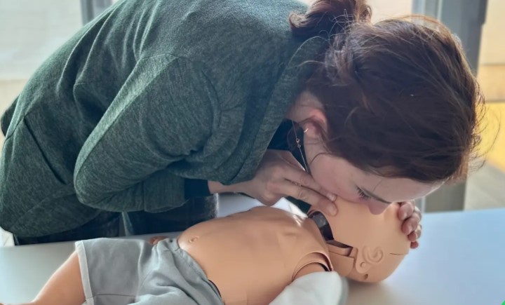 Elena Pajuelo_ taller primeros auxilios